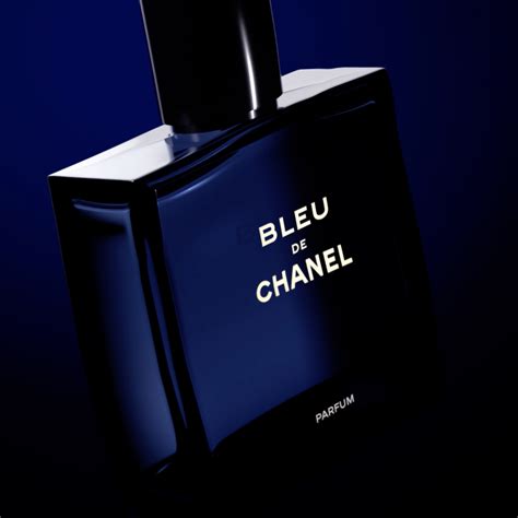 bleu de chanel parfum ingredients|where to buy Chanel bleu.